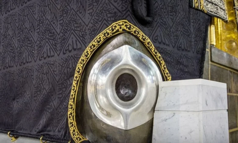 حجر اسود چوری