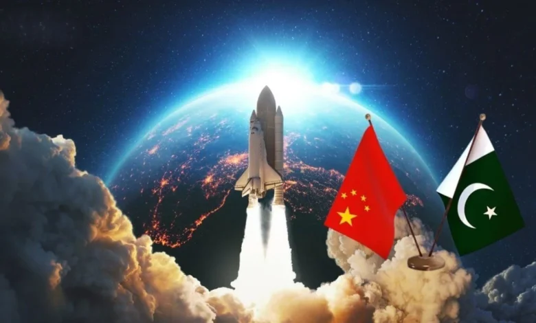 پاکستان چاند پر