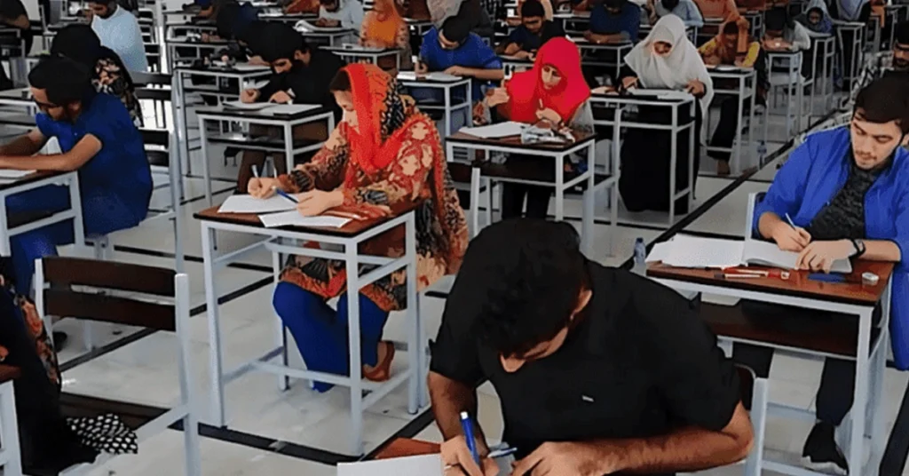 میڈیکل طلباء کا تعلیمی سال ضائع ہونے کا خدشہ