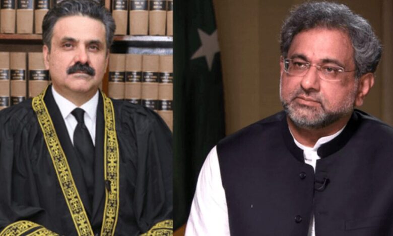 شاہد خاقان نے چیف جسٹس کو "چپڑاسی" قرار دے دیا
