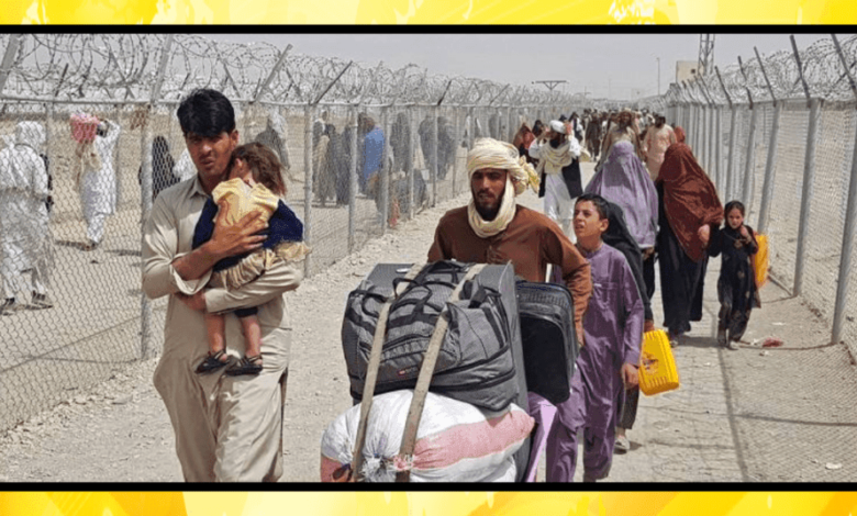 افغان پناہ گزین اپنے ملک واپس بھیجنے کا سلسلہ شروع