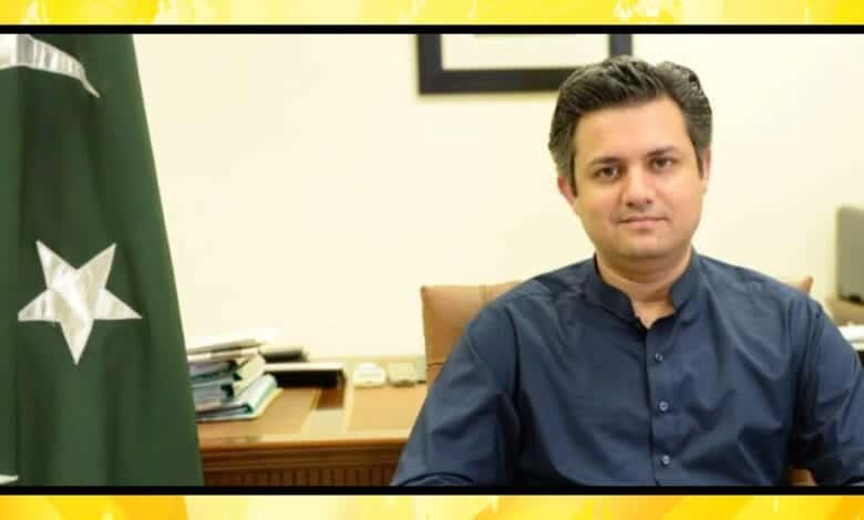 میاں حماد اظہر نے قائم مقام صدر پنجاب پاکستان تحریک انصاف کے عہدے سے استعفیٰ دے دیا۔ استعفیٰ واپس نہ لینے کا عزم