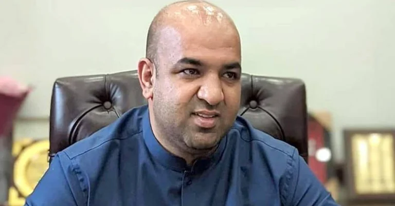 وزیر تعلیم رانا سکندر حیات کا بڑا ایکشن، حاضری لگا کر غائب اساتذہ ہو جائیں ہوشیار