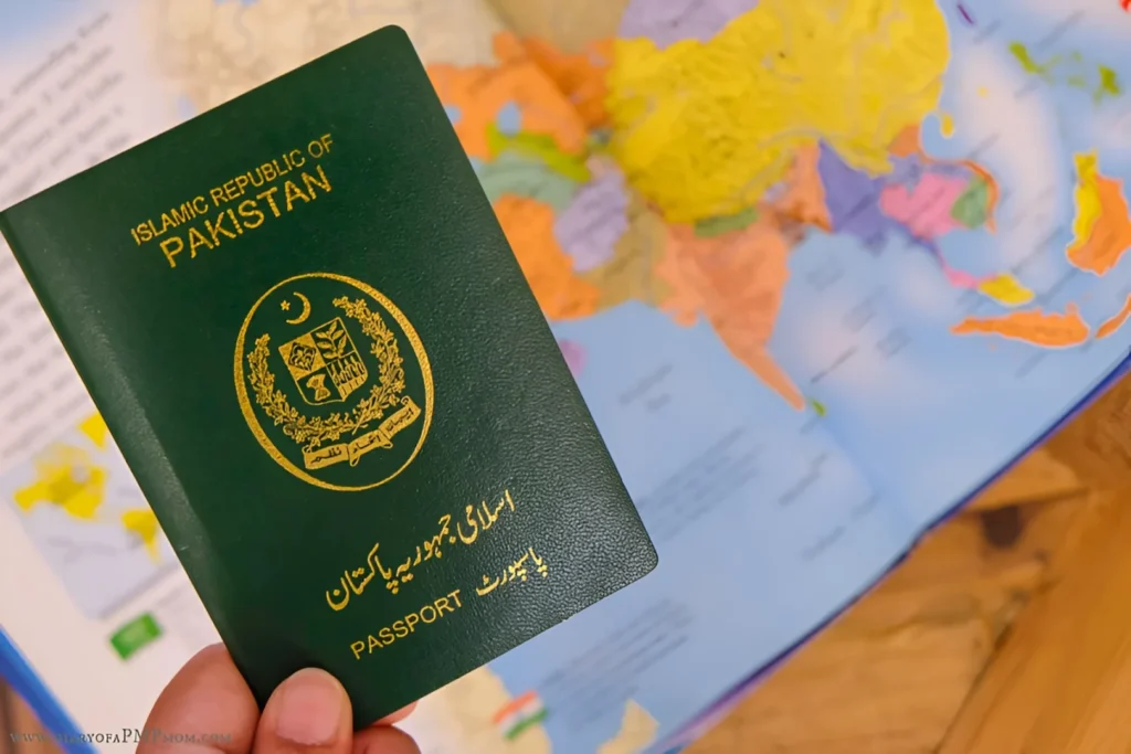 ہینلے پاسپورٹ انڈیکس میں پاکستانی پاسپورٹ کی کمزور ترین درجہ بندی ریکارڈ