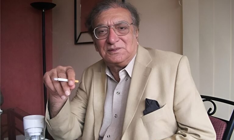 احمد فراز کی شاعری کی خصوصیات؛محبت کی لطافت، مزاحمت کی قوت