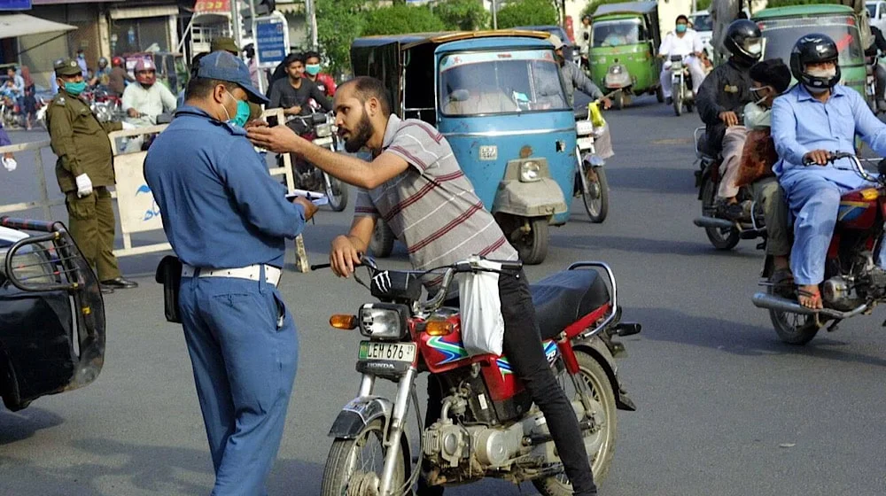 نمبر پلیٹ پر جرمانہ