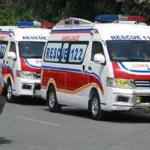 ریسکیو 1122 میانوالی کے جوانوں کا موت کو مات دینے والا 3 کلومیٹر طویل پیدل سفر