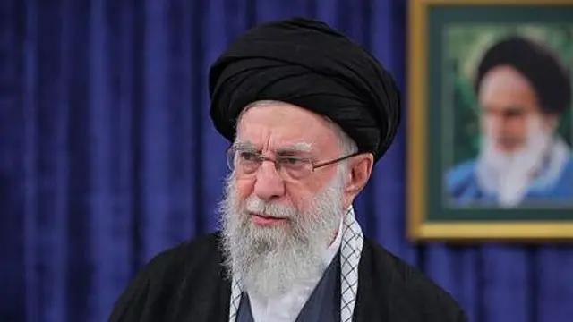 آیت اللہ خامنہ ای کی تدفین