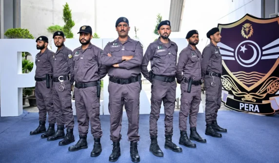 پہلے عزت پھر نفاذ