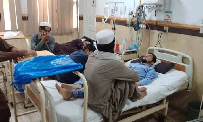 پاکستان کا کمزور نظامِ صحت اور عوام کی بڑھتی مشکلات